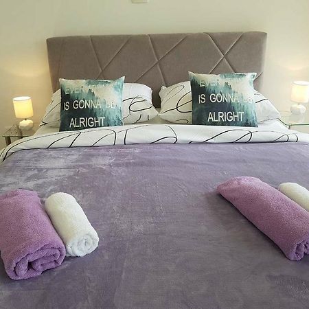 Studio Apartment Sea Star Split Buitenkant foto