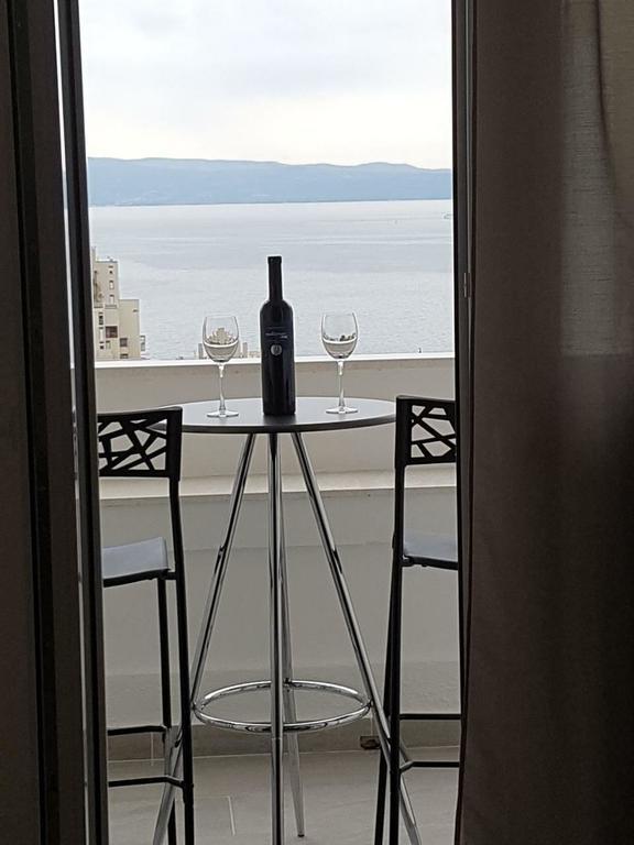 Studio Apartment Sea Star Split Buitenkant foto